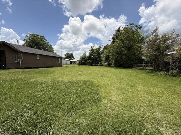 406 LOUISE Street , Houma, LA 70363