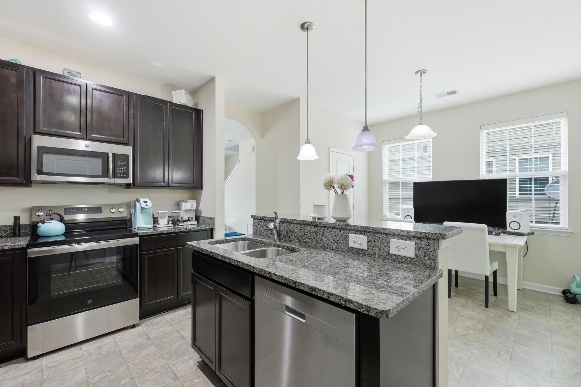 1071 Lexi Court Photo 8