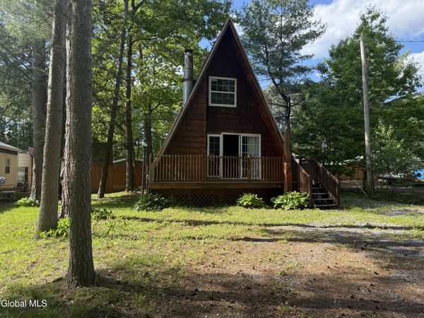 103 Florence Avenue, Northampton, NY 12117