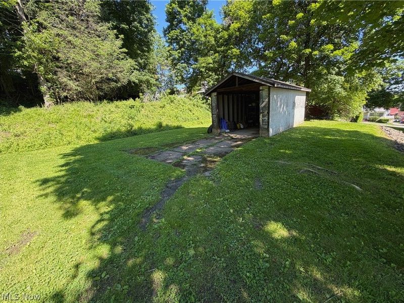 2029 Saint Clair Avenue, East Liverpool, OH 43920 Photo 13