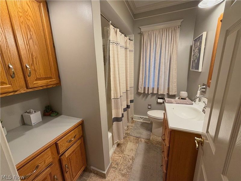 2029 Saint Clair Avenue, East Liverpool, OH 43920 Photo 27