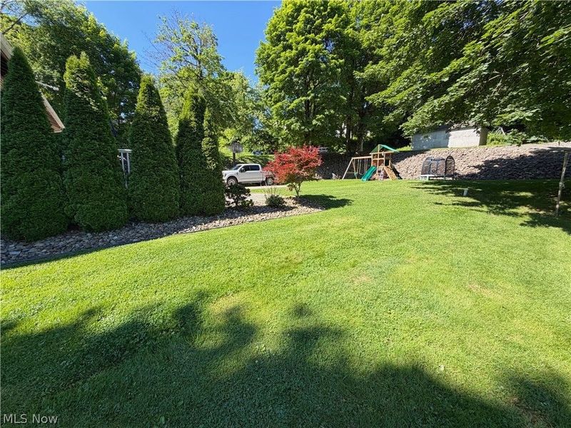 2029 Saint Clair Avenue, East Liverpool, OH 43920 Photo 8