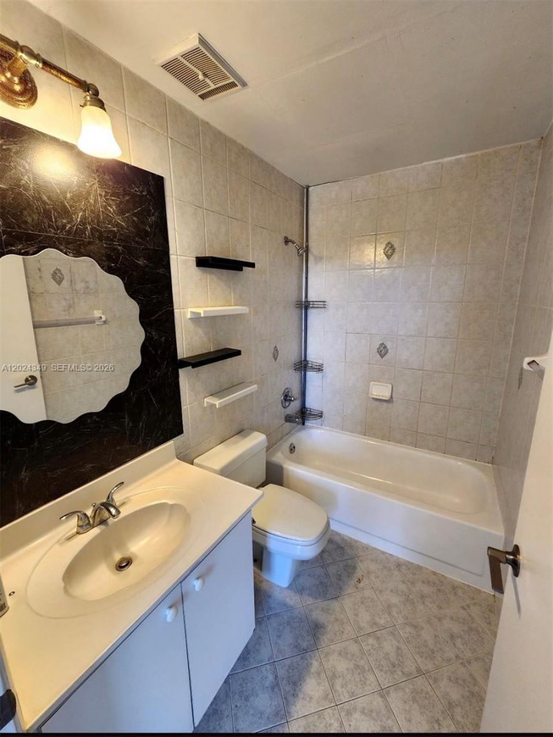 Please Call For Address, Unit 331, Hialeah, FL 33016 Photo
