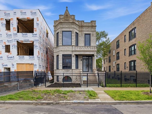 1544 S Sawyer Avenue , Unit 2, Chicago, IL 60623