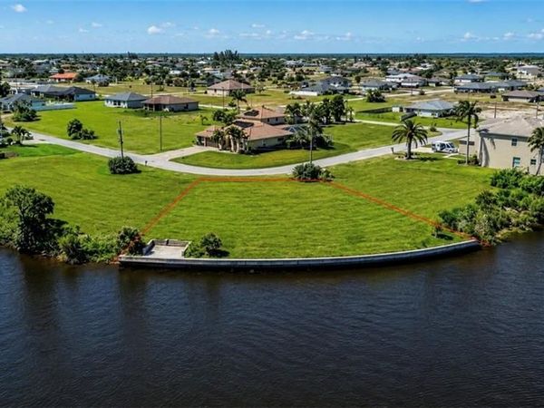 4101 NW 33rd ST , CAPE CORAL, FL 33993