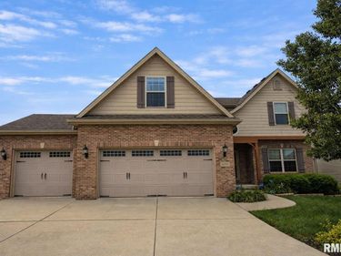 2602 W Carrington Court, Dunlap, IL 61525