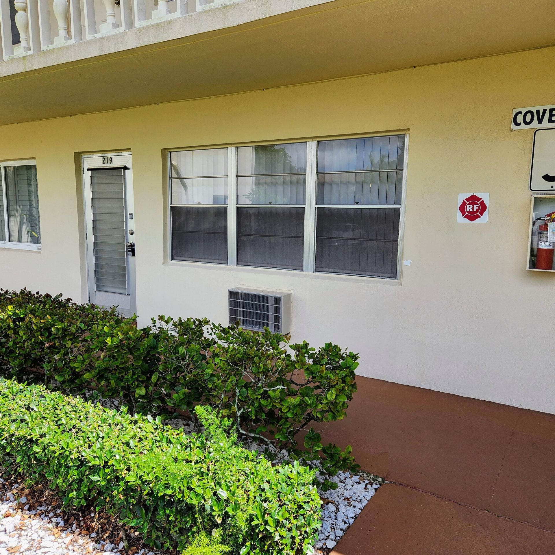 219 Coventry, Unit J, West Palm Beach, FL 33417 Photo