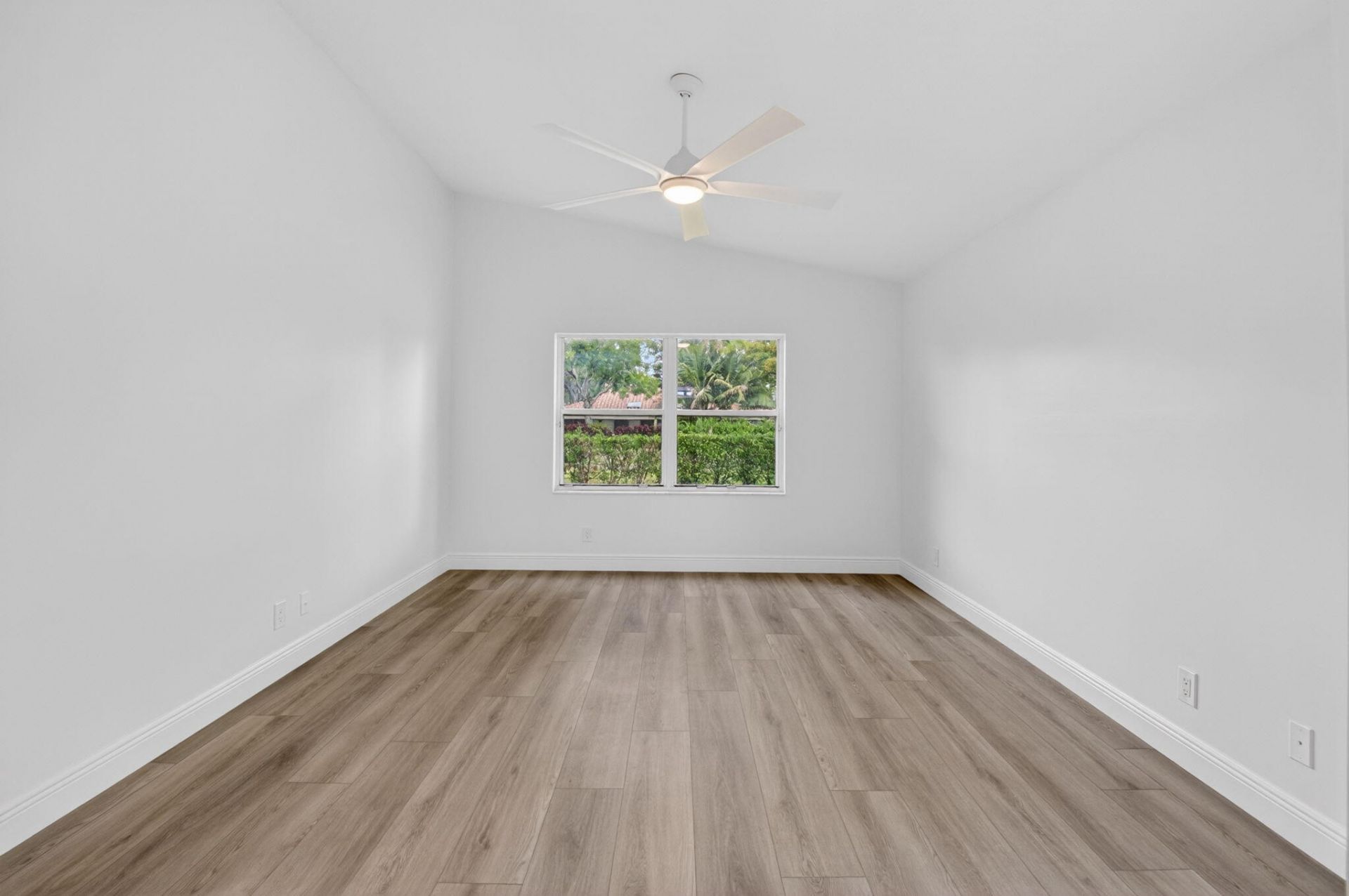 5891 Royal Isles Boulevard, Boynton Beach, FL 33437 Photo
