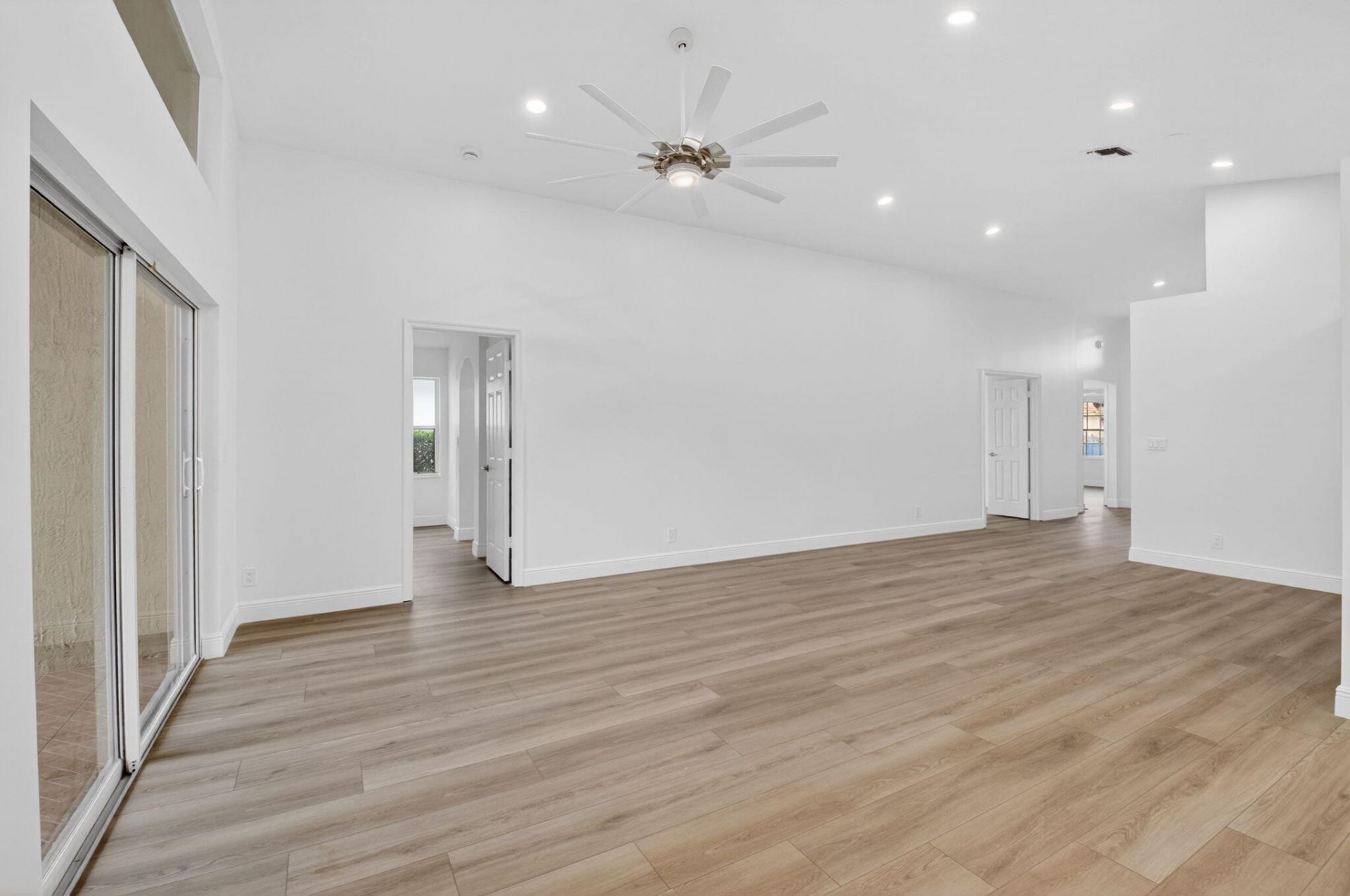 5891 Royal Isles Boulevard, Boynton Beach, FL 33437 Photo