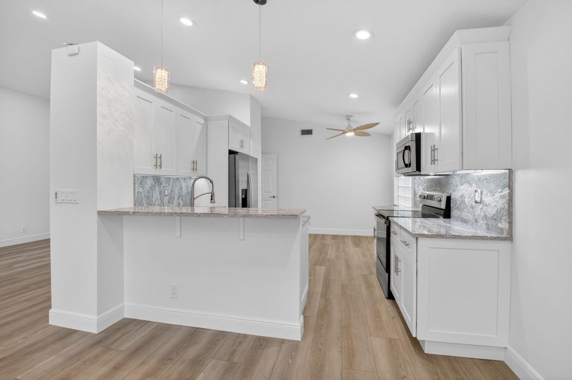5891 Royal Isles Boulevard, Boynton Beach, FL 33437 Photo