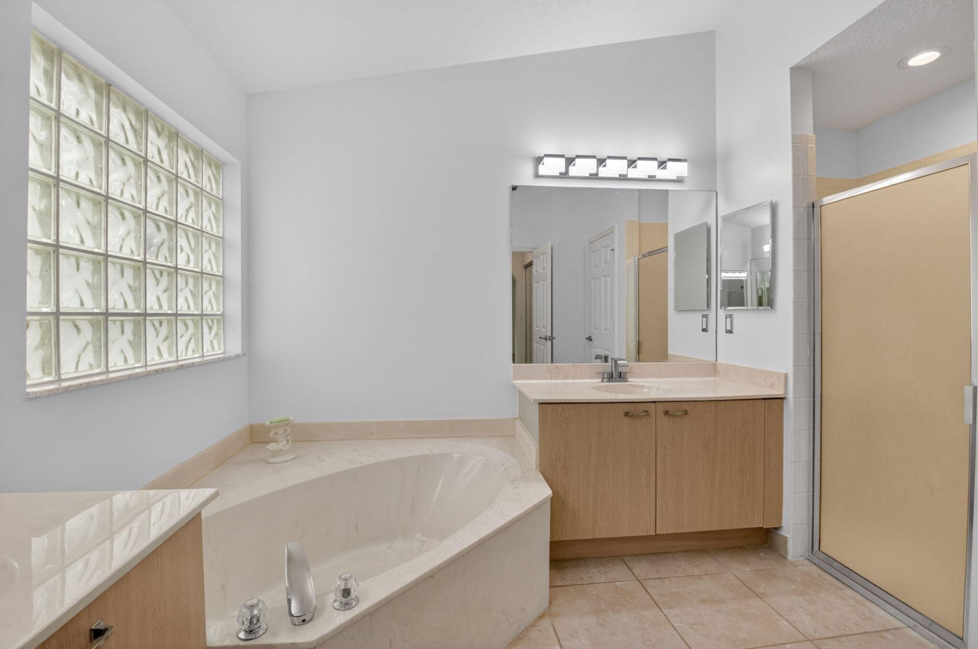 5891 Royal Isles Boulevard, Boynton Beach, FL 33437 Photo
