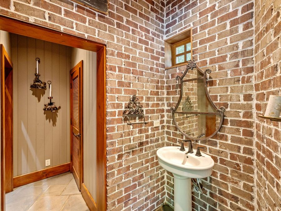 Property Image 45