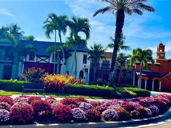 8989 Cambria CIR, Unit 1807, NAPLES, FL 34113