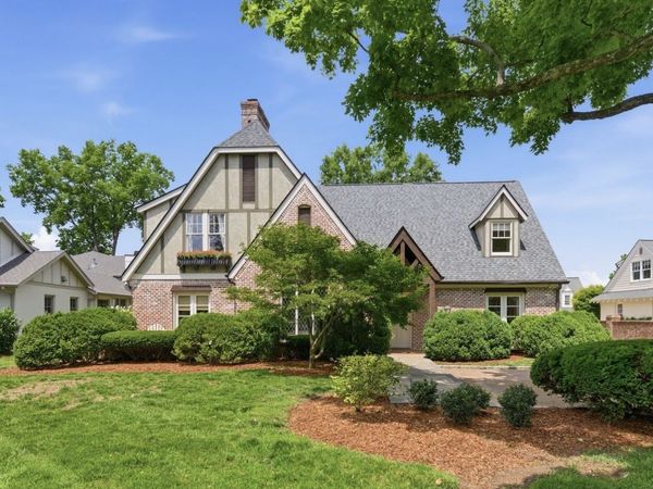 617 Westover Dr, Nashville, TN 37205