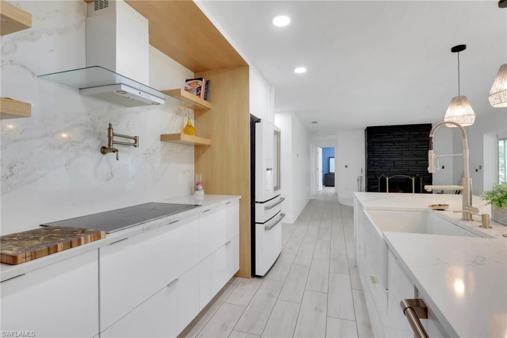 27126 Rue De Paix, Bonita Springs, FL 34135 Photo