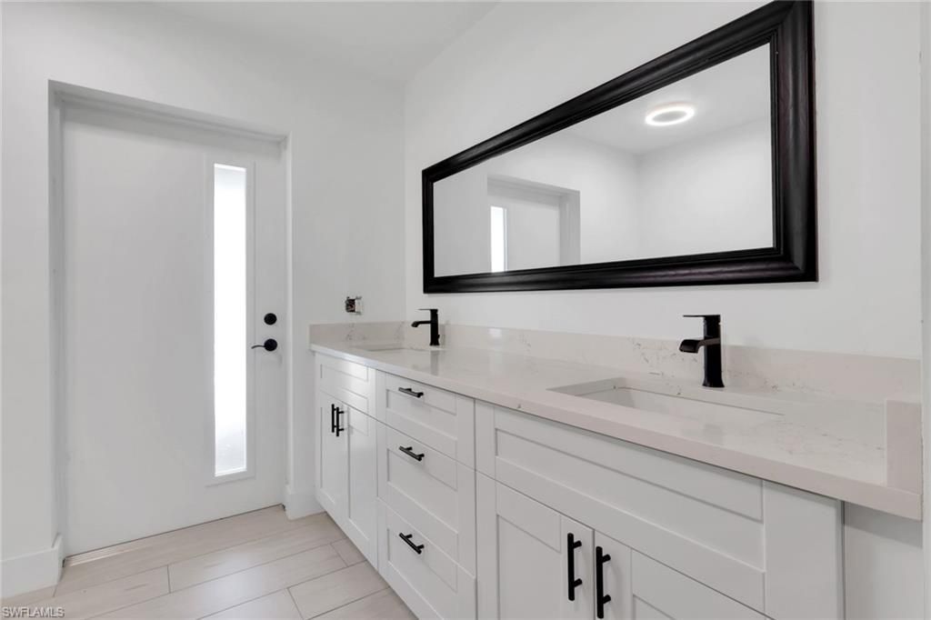 27126 Rue De Paix, Bonita Springs, FL 34135 Photo