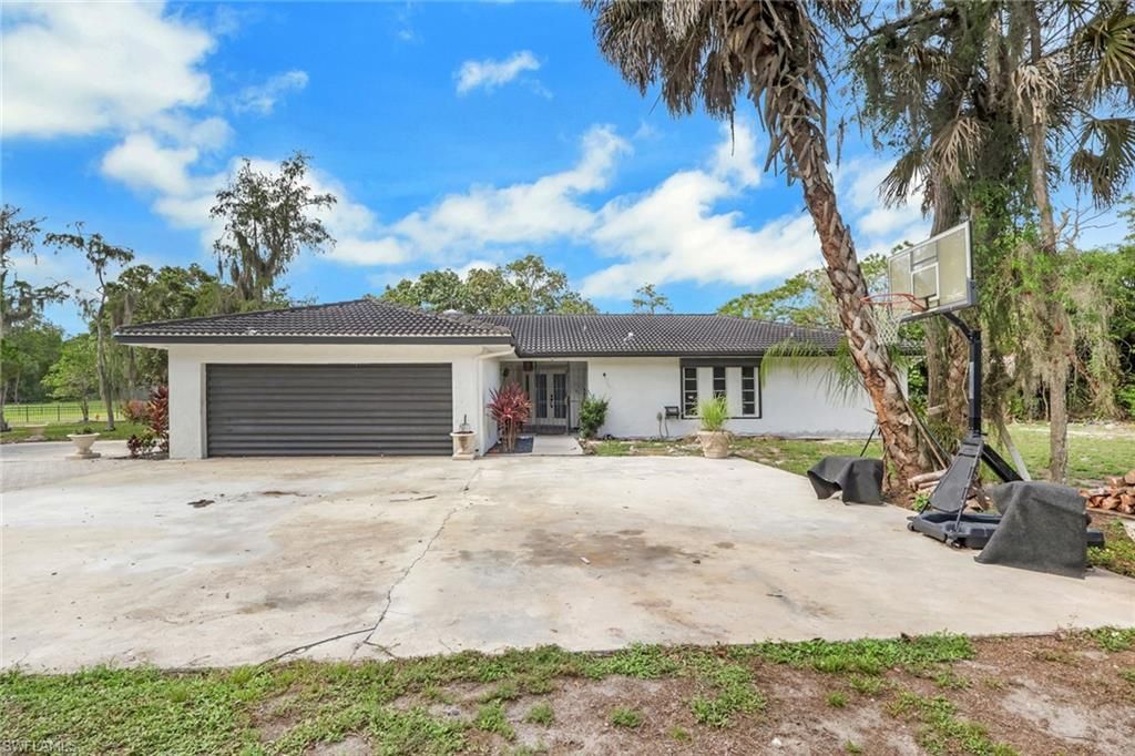 27126 Rue De Paix, Bonita Springs, FL 34135 Photo