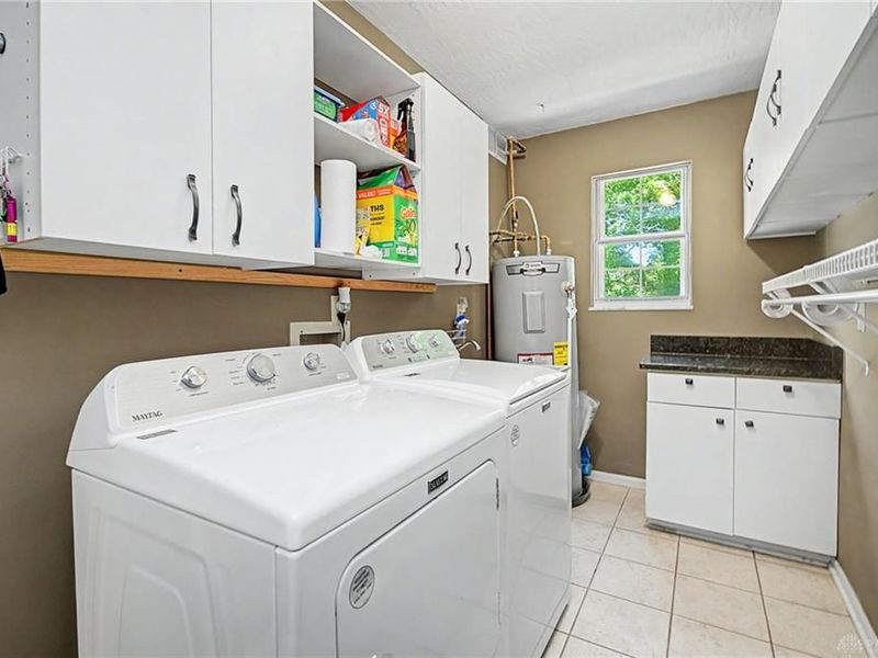 2459 Beechknoll Point, Washington Township, OH 45458 Photo 21