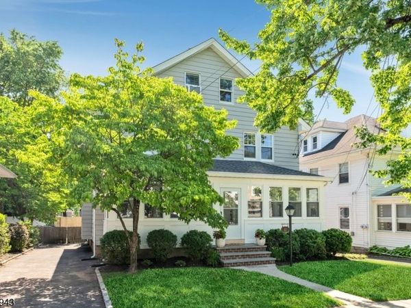 12 Russell Pl, Summit, NJ 07901
