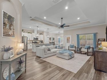 9073 E River Dr, Navarre, FL 32566