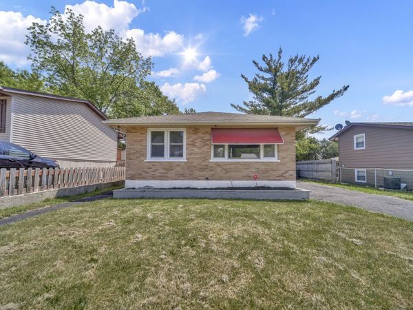 1219 Woodridge Street , Round Lake Beach, IL 60073