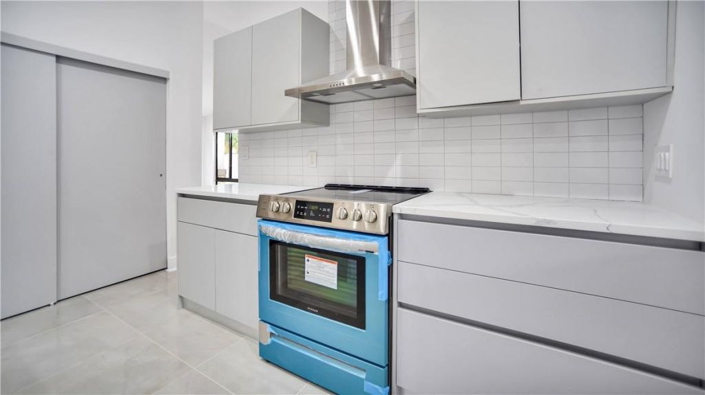 11159 NW 10th Place, Coral Springs, FL 33071 Photo