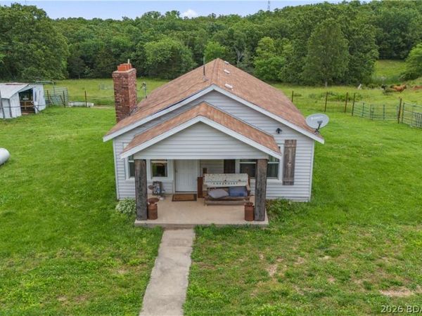 33 Alder Springs Road , Iberia, MO 65486