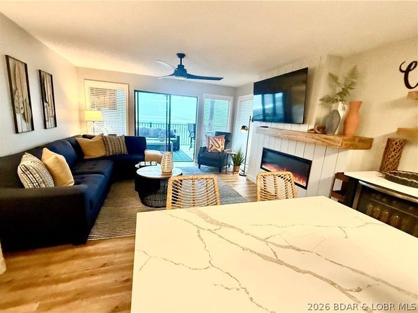 304 Southwood Shores Circle , Unit 2D, Lake Ozark, MO 65049