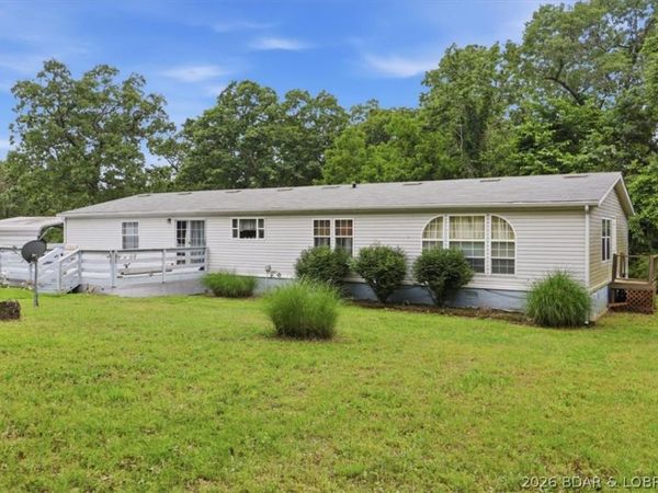 305 Dry Ridge Road , Camdenton, MO 65020