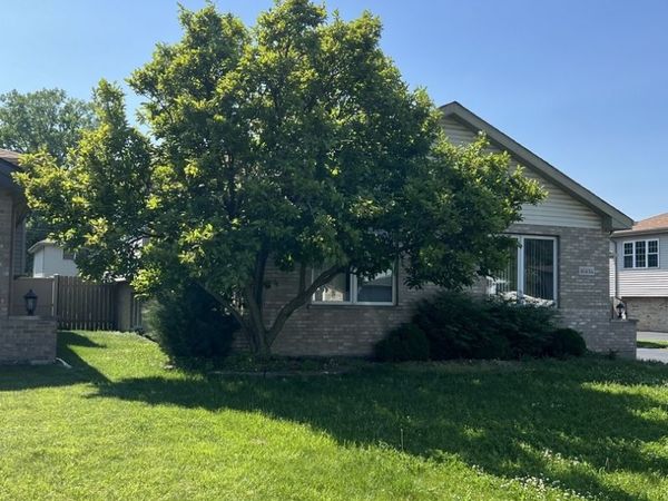 Markham, IL 60428