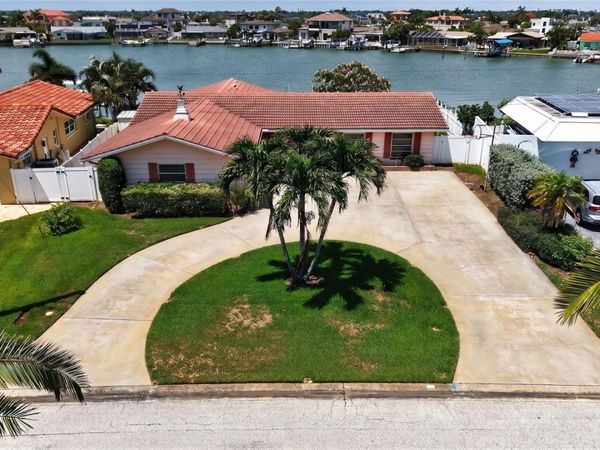 7957 10TH AVENUE S, ST PETERSBURG, FL 33707