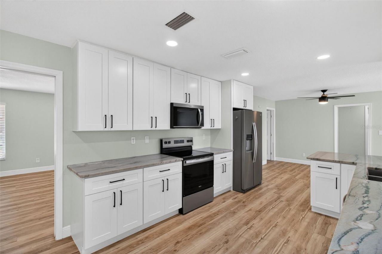 7957 10th Avenue S, Saint Petersburg, FL 33707 Photo