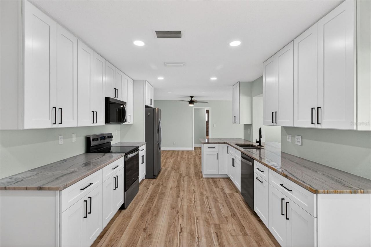 7957 10th Avenue S, Saint Petersburg, FL 33707 Photo
