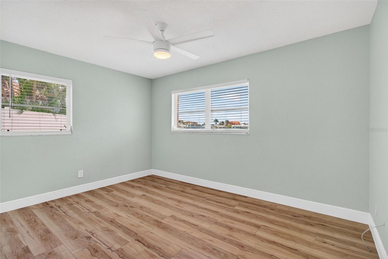7957 10th Avenue S, Saint Petersburg, FL 33707 Photo