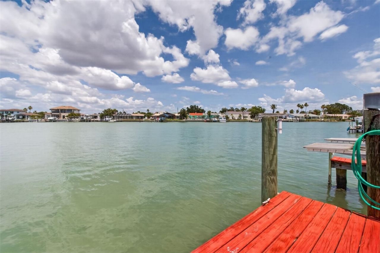 7957 10th Avenue S, Saint Petersburg, FL 33707 Photo