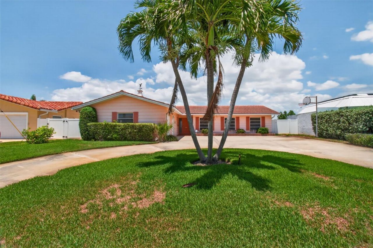 7957 10th Avenue S, Saint Petersburg, FL 33707 Photo