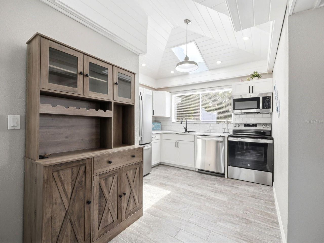 1207 1st Street, Indian Rocks Beach, FL 33785 Photo