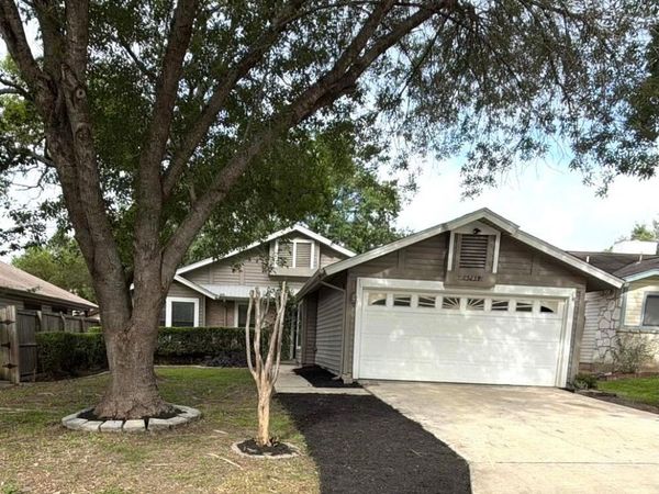 13239 LARKPLACE DR, San Antonio, TX 78233