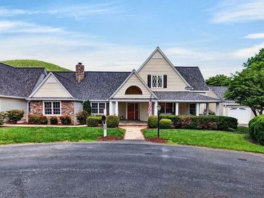 137 SADDLE RIDGE LN , Nellysford, VA 22958