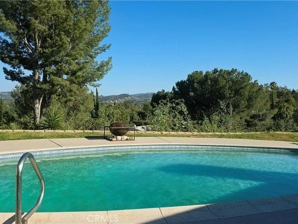 5966 Rod, Woodland Hills, CA 91367