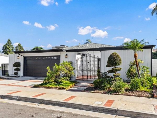 36 Mountain View, Irvine, CA 92603