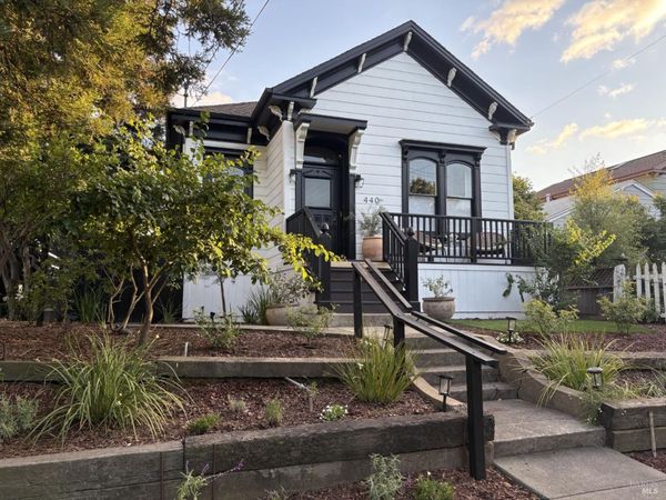 440 W J Street, Benicia, CA 94510