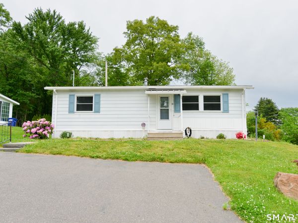 8 Maple Rock, Southington, CT 06489