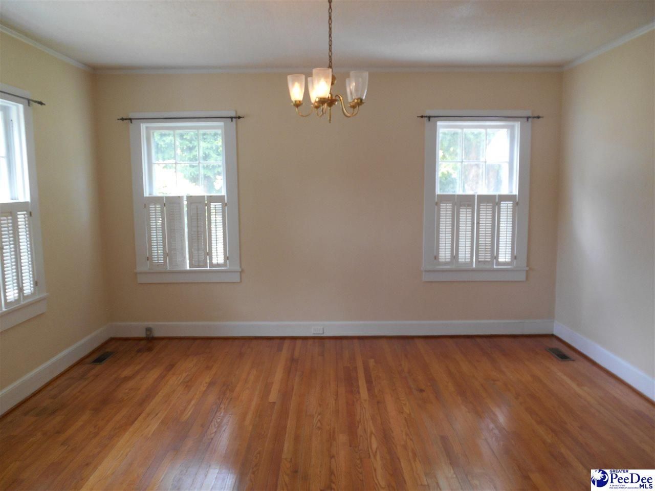 1403 Poinsett Photo 11