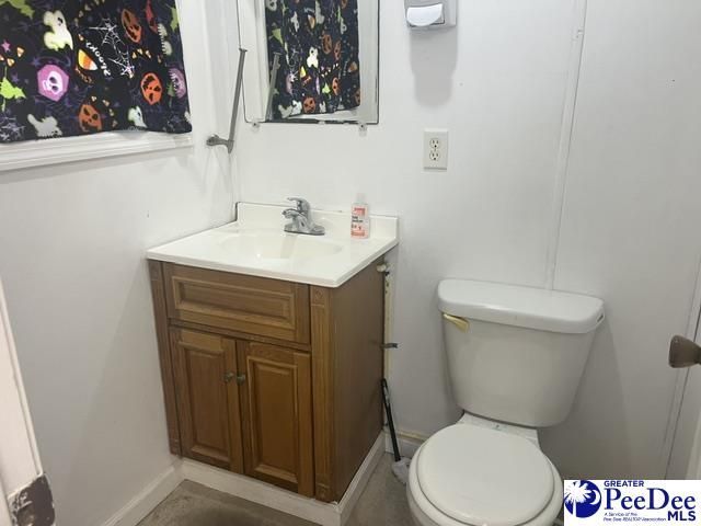 2104 Hearthstone Road Photo 8