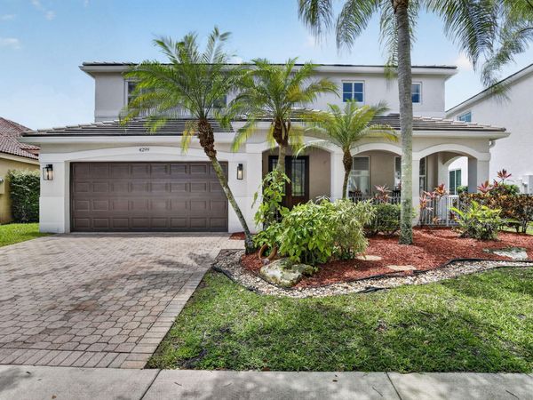 4299 Laurel Ridge Circle, Weston, FL 33331
