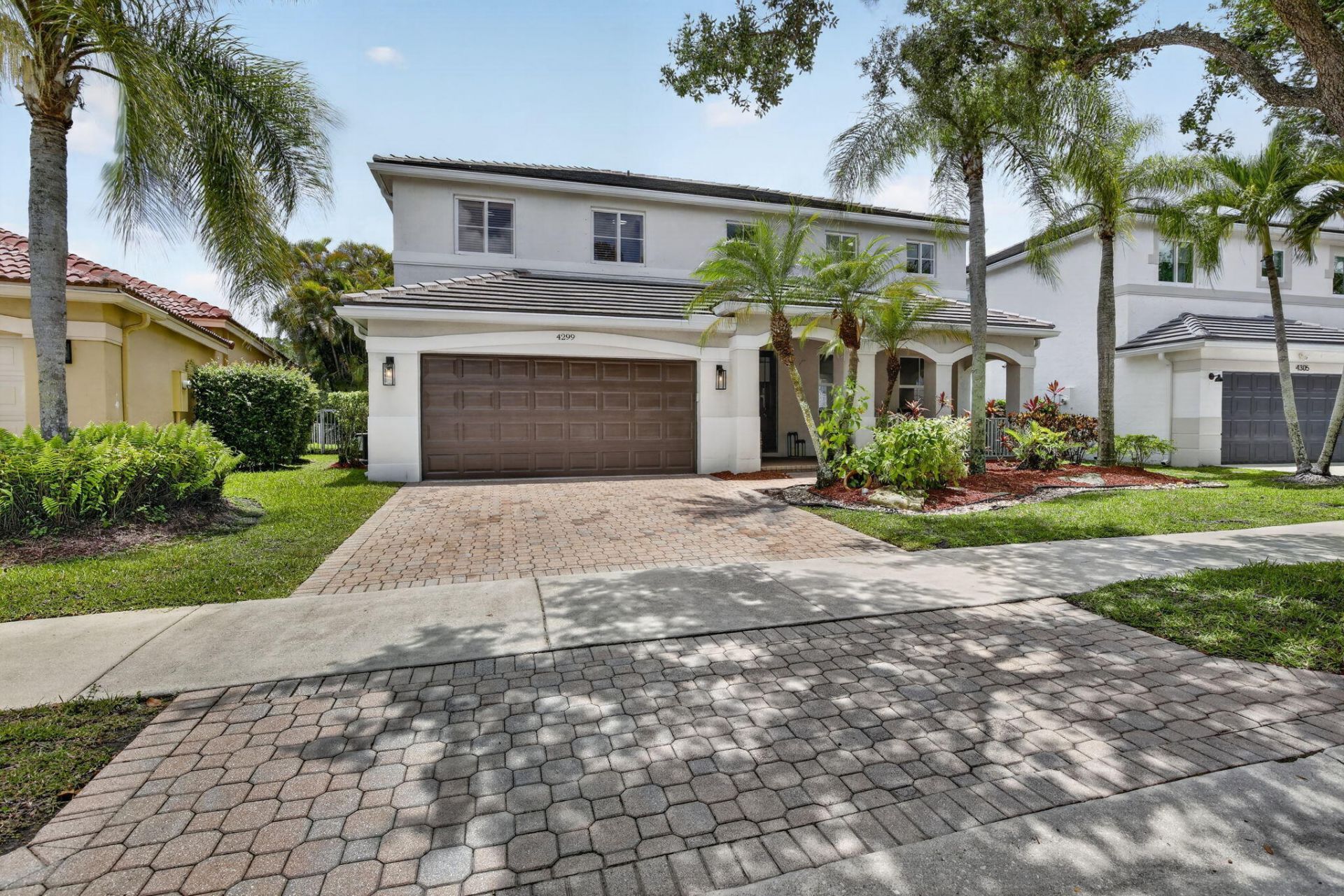 4299 Laurel Ridge Circle, Weston, FL 33331 Photo
