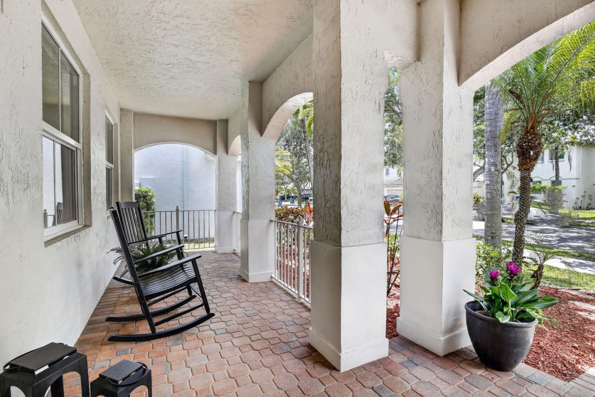 4299 Laurel Ridge Circle, Weston, FL 33331 Photo