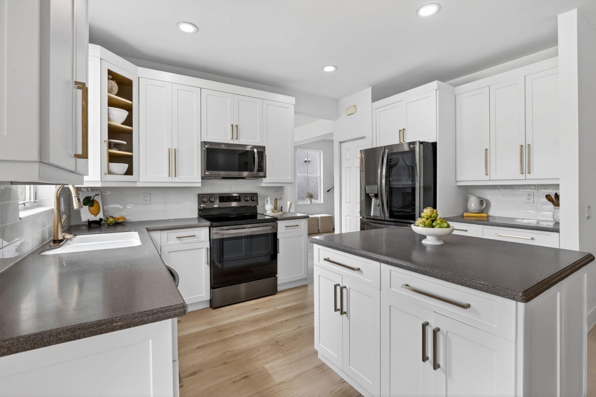4299 Laurel Ridge Circle, Weston, FL 33331 Photo