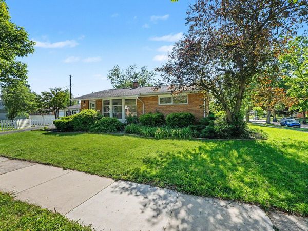 1614 Winsted Boulevard, Ann Arbor, MI 48103